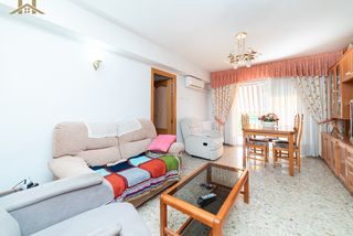 Pis  Calle nápoles. Piso en venta en calle nápoles