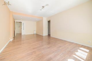 Flat  Calle del pintor sorolla. Espectacular vivienda en estoril ii