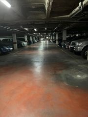 Aparcament cotxe a Suroeste - Zona Hospital