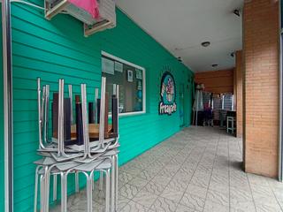 Local Comercial en Calle del Pintor Julio Romero