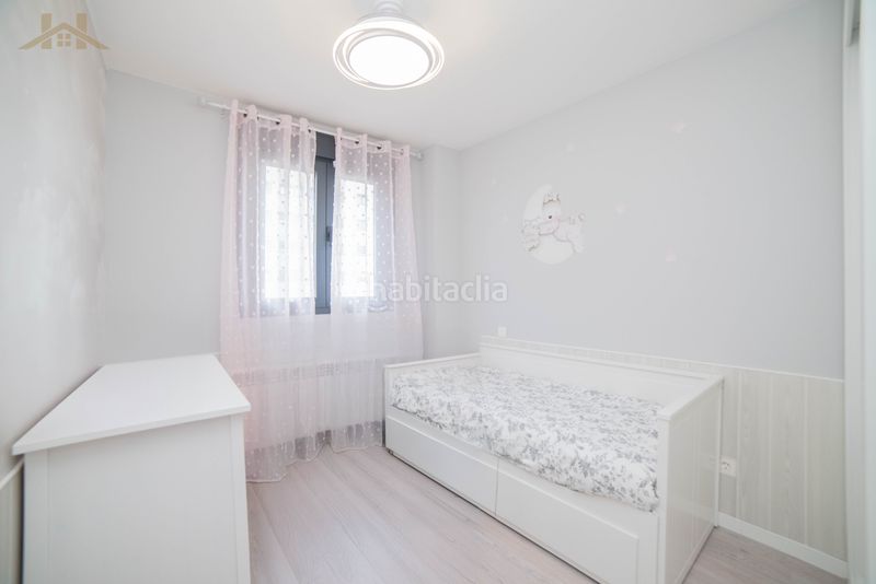 Foto 5c2ce3cb-a077-4273-997f-8e74a1fbf9c4. Pis amb calefacció aparcament piscina a Norte-Universidad Móstoles