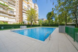 Etagenwohnung in Calle Rubens