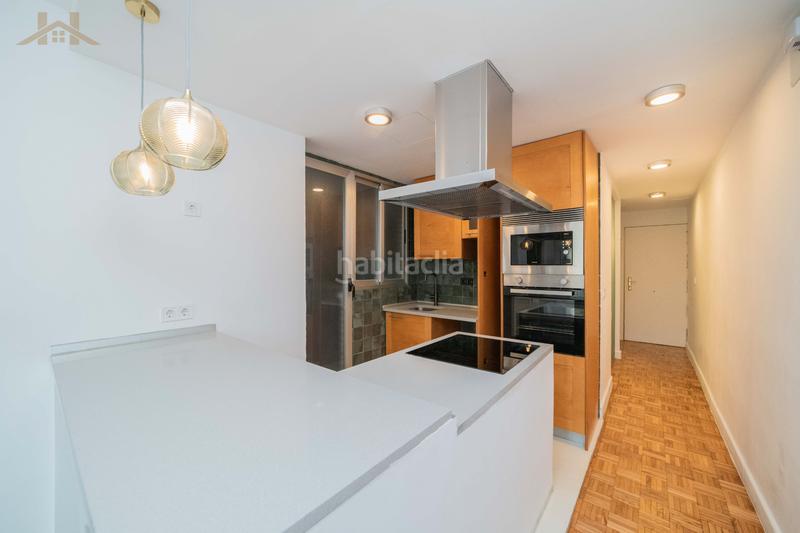 Foto 927d69e5-0f8b-4bb1-97a6-1c3c137adeec. Piso  en venta en avenida del dos de mayo en Centro Móstoles