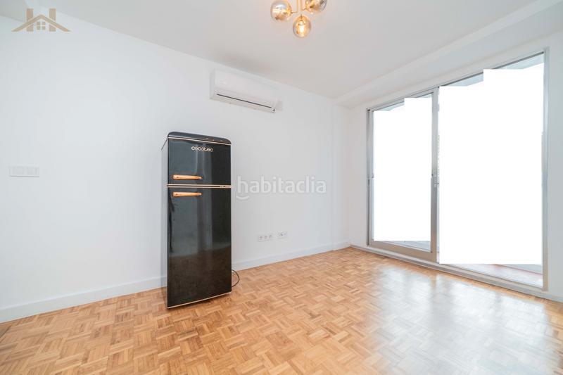 Foto f2b5ace5-e7ae-4e43-9d8e-9d5fe1f123b3. Piso  en venta en avenida del dos de mayo en Centro Móstoles
