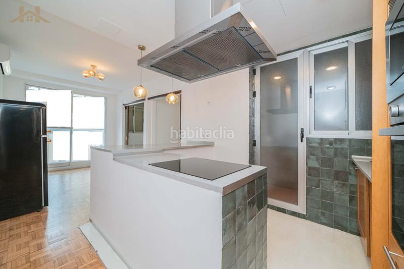 Foto f3d2cefd-d58f-4fa4-b552-cb230c5b595f. Piso  en venta en avenida del dos de mayo en Centro Móstoles