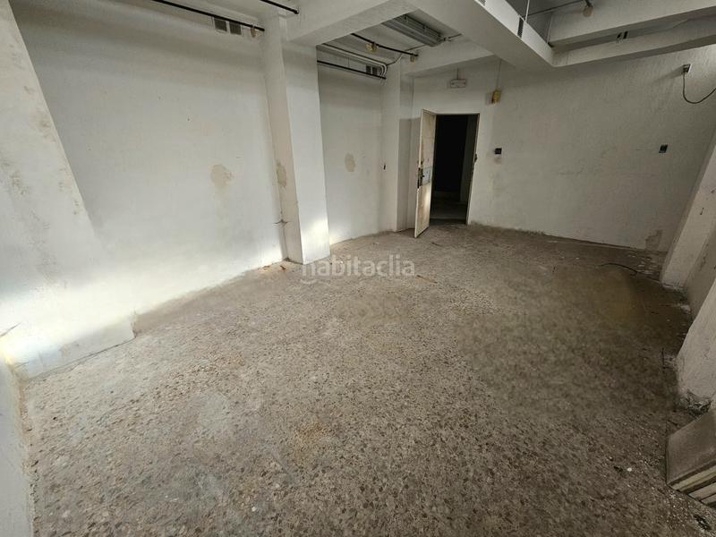 Foto 3e0dbd53-150c-49ff-ba77-9b0f0fc06fcc. Alquiler local comercial ¡hogares pone este estupendo local en alquiler para tu negocio! en Móstoles