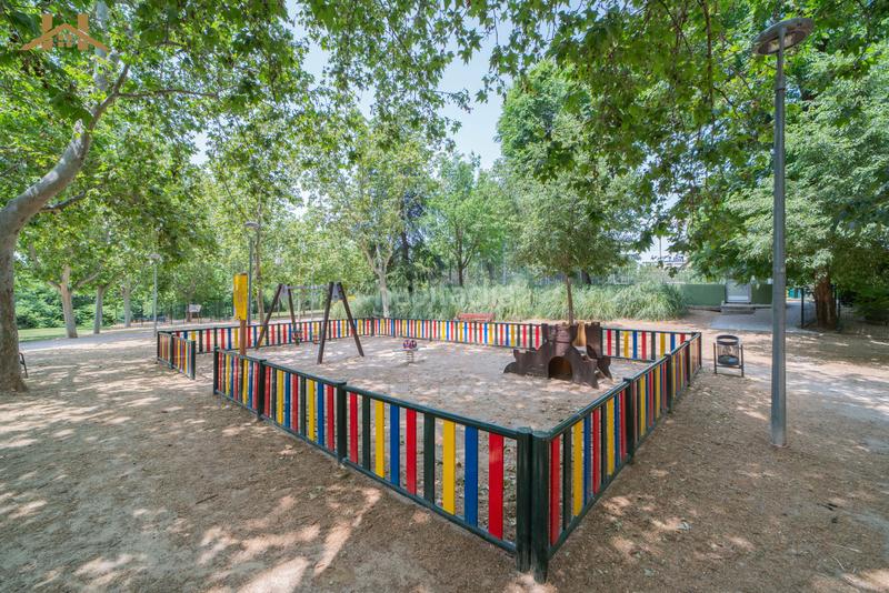 Foto fb0be1eb-7fdc-45b8-a5a5-76ff8b6f9355. Flat with heating pool in Norte-Universidad Móstoles