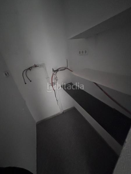 Foto 9a775437-e259-443b-a3e1-fcb4b432eba0. Local comercial ¡hogares mostoles pone a la venta este excelente local! en Móstoles
