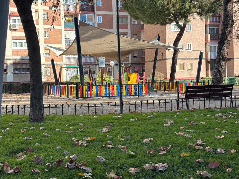 Foto b74f58b0-eb73-4660-83be-7dc888def732. Local comercial ¡hogares mostoles pone a la venta este excelente local! en Móstoles