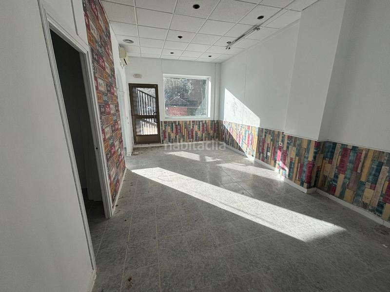 Foto bb73039c-c139-42fa-81ee-c0755f01bc48. Local comercial ¡hogares mostoles pone a la venta este excelente local! en Móstoles