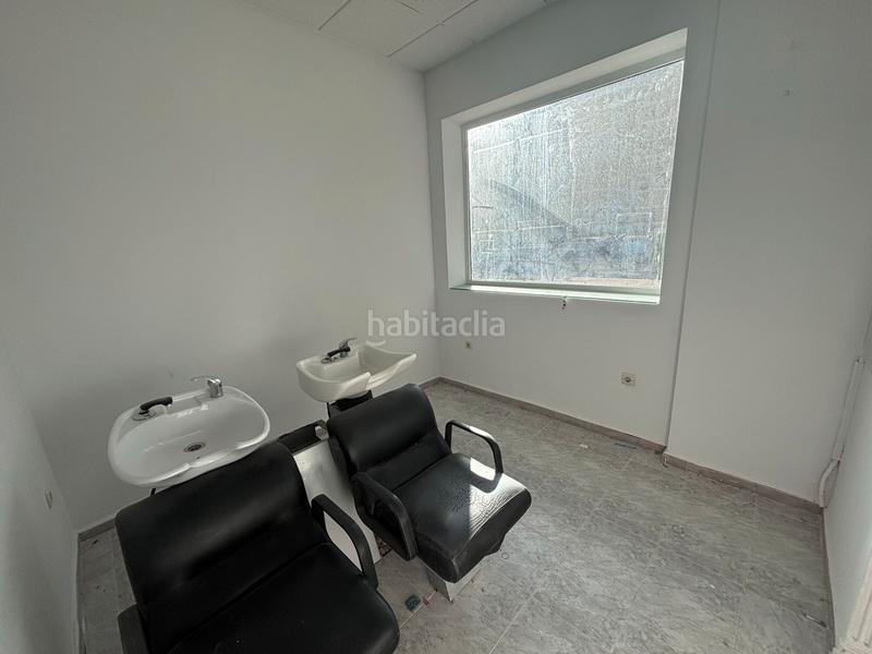 Foto db004fc4-3cec-4ad2-90c9-dd097123379c. Local comercial ¡hogares mostoles pone a la venta este excelente local! en Móstoles