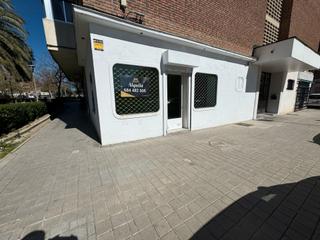 Local Comercial en Calle Nazaret