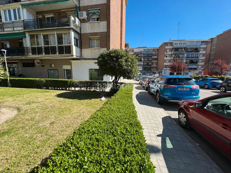 Foto f1c521d2-0465-4215-8a1d-f1a27d82614b. Miete geschäftsraum in Villafontana - Estoril I Móstoles