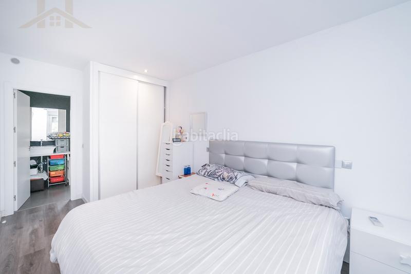 Foto b654d6bd-25ca-480e-a20b-7d72827fdf1d. Semi detached house with heating parking in Sur - PAU 4 Móstoles