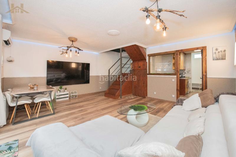 Foto 10509fd2-ca6e-4834-ab75-ea65dd8d9cd3. Chalet dans Norte-Universidad Móstoles