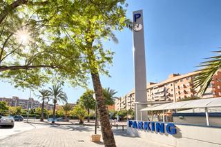 Location Parking voiture à Calle alfonso guixot guixot 5. Garaje junto hospital general alicante
