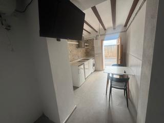 Studio  Carrer méndez núñez. Estudio en villajollosa a escasos metros de la playa