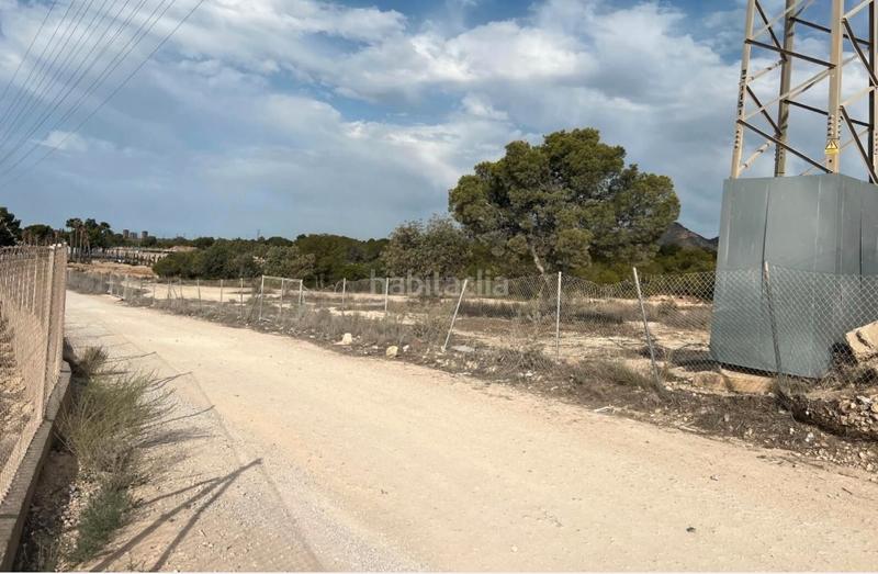 Foto aa6cc95c-fe00-4818-a6f4-b689ad926378. Finca rústica terreno en venta en partida saltet en Benidorm