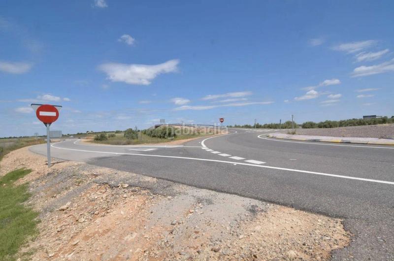 Foto c66de0d2-0fdd-41a8-93f6-cddb4489b9be. Finca rústica amplio terreno rural , ciudad real en Pozuelo de Calatrava