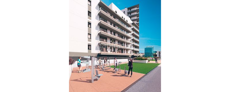 Foto f99a596a-0599-44c6-aa9e-5047dc5425c0. Pis 81m<sup>2</sup> amb calefacció aparcament a La Plana Esplugues de Llobregat