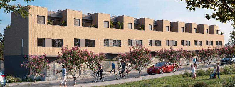 Foto 2e94d794-417d-4c51-9716-5952d8ae0311. Maison 247m<sup>2</sup> dans carrer d'hipatia 23 dans Mercat Rubí