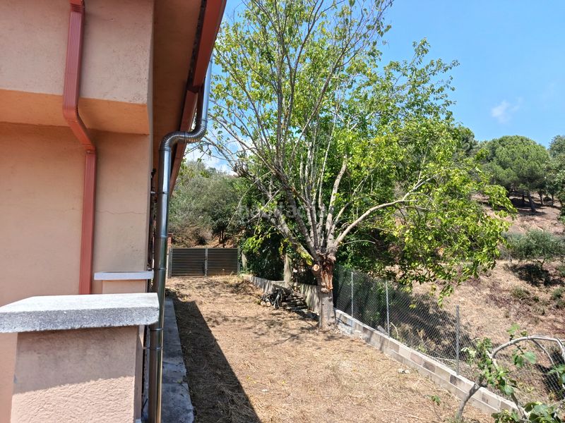 Foto 847dc827-7355-4867-8ff4-3119e63e203d. Casa amb xemeneia calefacció aparcament a Niàgara Parc -Àgora Parc Tordera