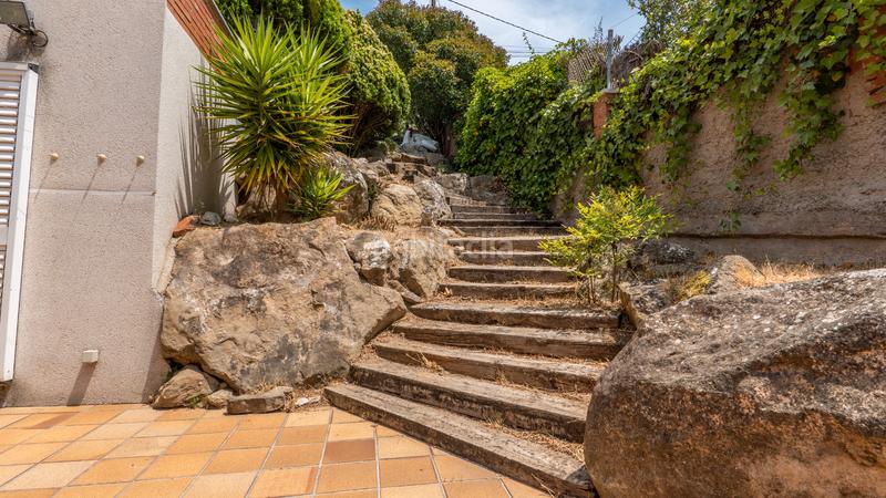 Foto 25fdf7b4-eb38-447f-ae52-c847e4c7b9a5. Maison avec cheminée chauffage parking dans Vilanova del Vallès