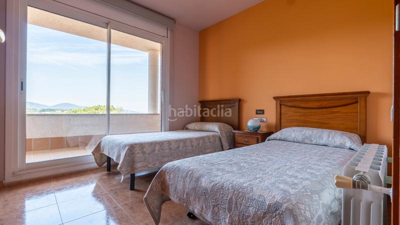 Foto 5bb56331-b6ae-476e-b69b-cb19cc582dd2. Maison avec cheminée chauffage parking dans Vilanova del Vallès