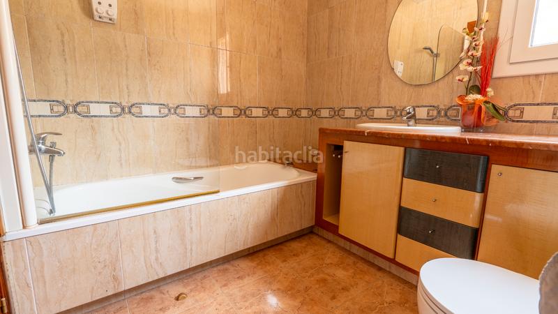 Foto 78964c1d-e1df-4c7f-a2d7-97870628269b. Maison avec cheminée chauffage parking dans Vilanova del Vallès