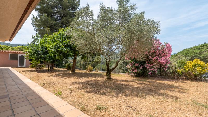 Foto 8ba2507d-7bc3-48a2-a596-da25b466bd2c. Maison avec cheminée chauffage parking dans Vilanova del Vallès