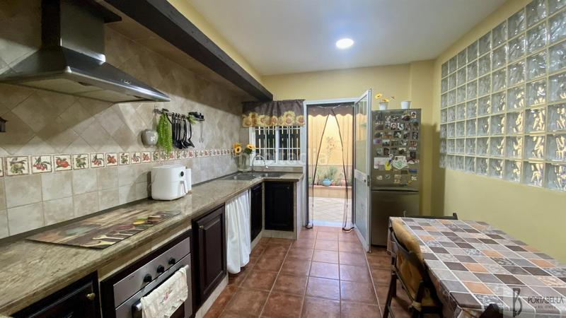 Foto 1287bc31-2b14-4790-a57b-aa9536efeae5. Casa adosada el puerto de santa maríacasa en Carretera de Sanlúcar - Sudamérica Puerto de Santa María (El)