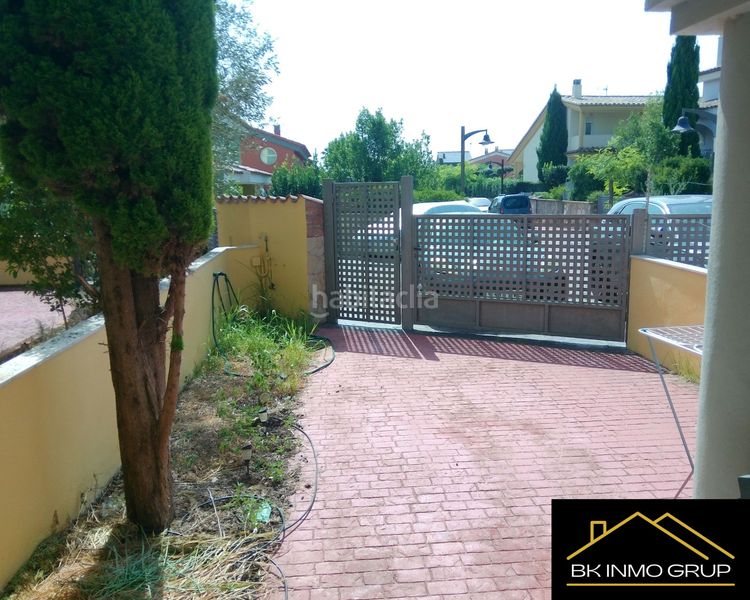 Foto 4824e508-1843-4401-b4e5-6f9203517c68. Casa adossada amb xemeneia piscina a Las Atalayas-Urmi-Cerro Mar Peñíscola