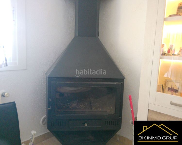 Foto 5a8fd5bf-fb17-4584-93b1-cc12e5a59c09. Casa adossada amb xemeneia piscina a Las Atalayas-Urmi-Cerro Mar Peñíscola