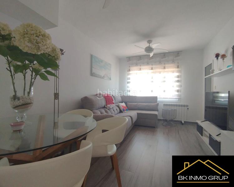 Foto 302a6da4-58ca-4f45-8490-cc990c339737. Piccolo appartamento con piscina in Playa Norte Peñíscola