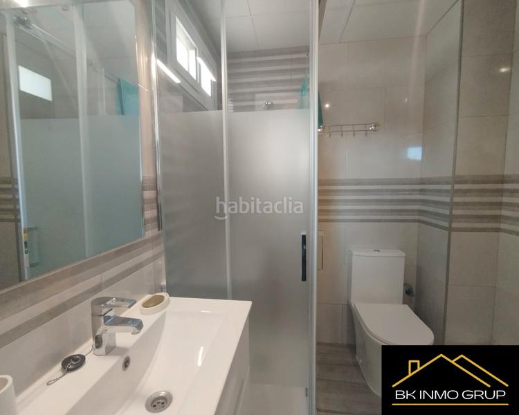 Foto d4dc8668-8613-4e36-896a-4a22248d630a. Piccolo appartamento con piscina in Playa Norte Peñíscola