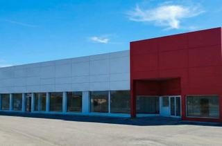 Bâtiment à usage industriel  Avinguda magallanes. Se vende nave industrial en benicarló acondicionada como taller