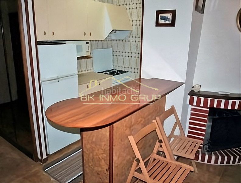 Foto 7bdbf1eb-a527-4515-b0bd-29f7f188cc79. Apartament amb xemeneia piscina a Playa Norte Peñíscola