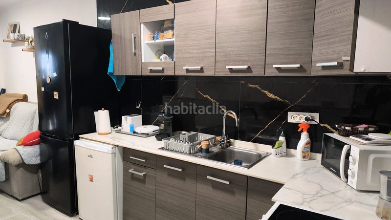 Foto c143a0a2-4731-496f-85f2-2f18d8595aa6. Casa adossada a Pueblo Benicarló