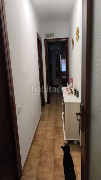 Foto f9db3b32-746b-4f49-85c3-f66f70f96803. Casa adossada a Pueblo Benicarló