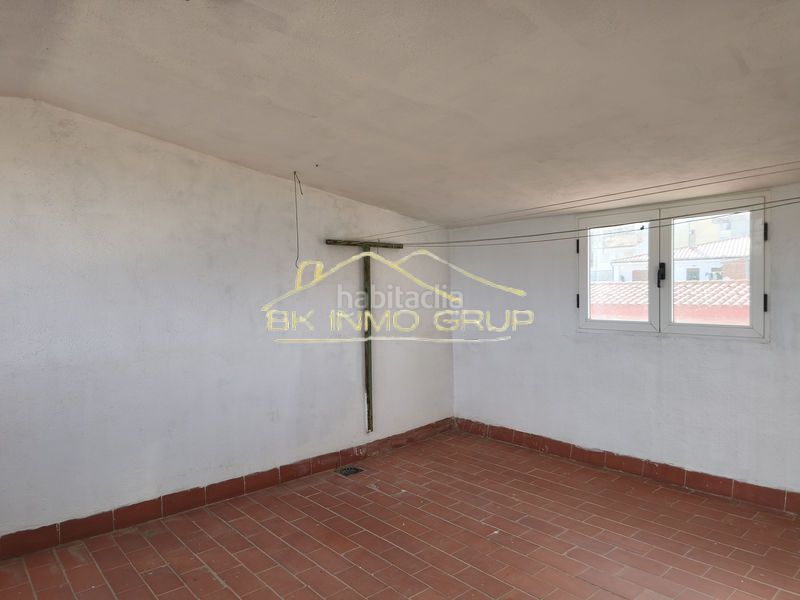 Foto 1b031c1c-68b0-4816-b1f9-b81ed36883eb. Casa adossada amb aparcament a Traiguera