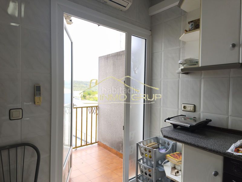 Foto c704dfa1-edf5-4502-a25d-ae11557df907. Casa adossada amb aparcament a Traiguera