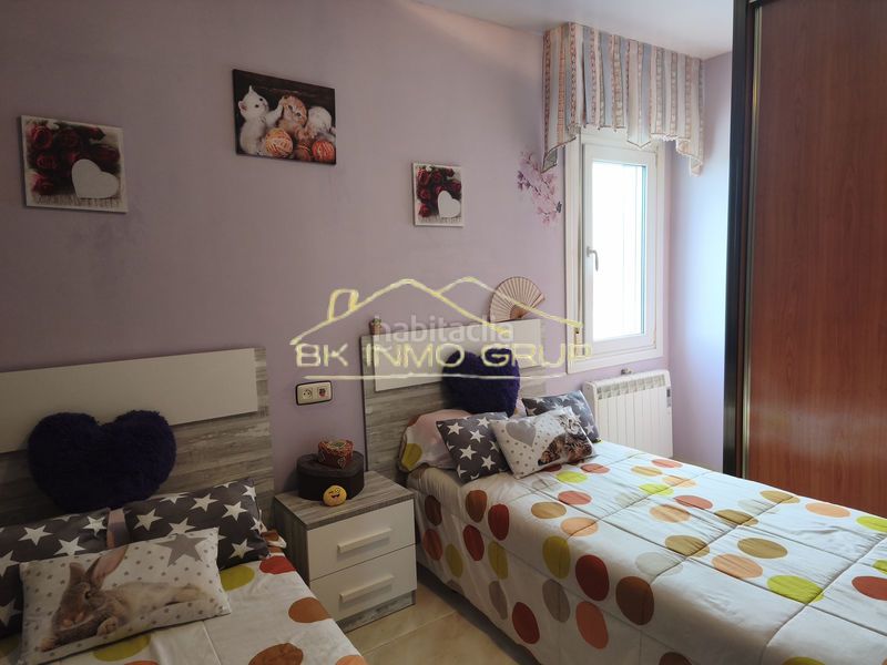 Foto ca3d411b-9468-4038-81d9-112ef0803685. Casa adossada amb aparcament a Traiguera