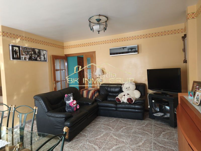 Foto f7878431-9043-4035-acab-7a790a19cddd. Casa adossada amb aparcament a Traiguera