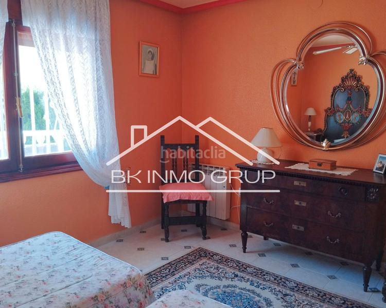 Foto 286e4de3-99ad-4a41-a353-d5423a353683. Xalet amb xemeneia aparcament piscina a La Volta Peñíscola