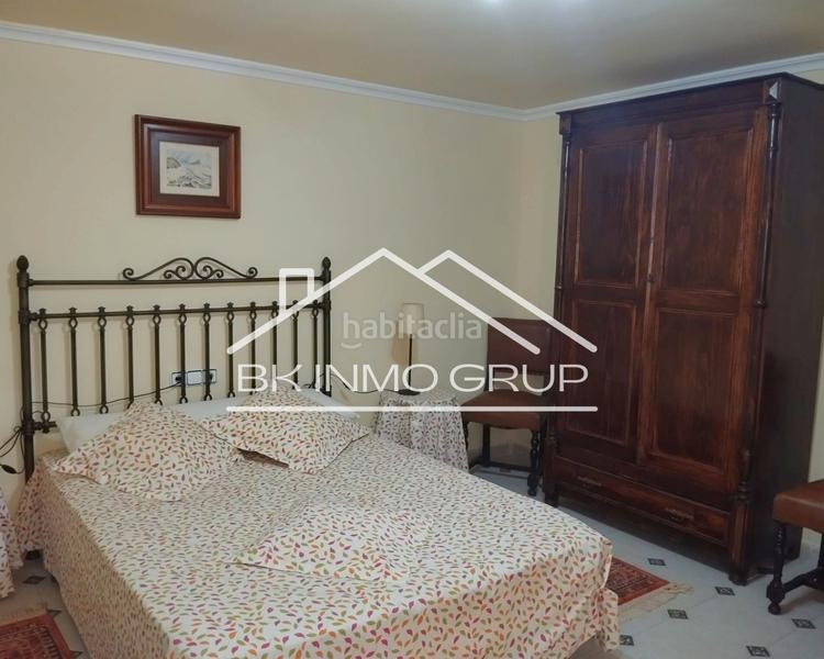 Foto 554f2b37-d1e7-4330-84af-025f6d35a491. Xalet amb xemeneia aparcament piscina a La Volta Peñíscola