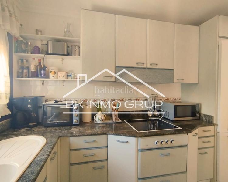 Foto c1218f2c-16ef-4650-95f4-9c4b47350303. Xalet amb xemeneia aparcament piscina a La Volta Peñíscola