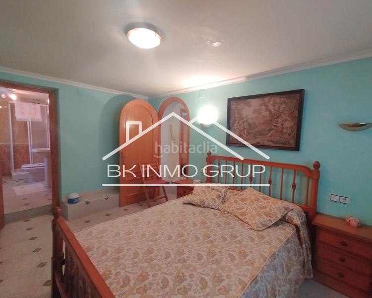 Foto c4b0b24f-8b1a-4eb3-aca3-1c573f502bbc. Xalet amb xemeneia aparcament piscina a La Volta Peñíscola