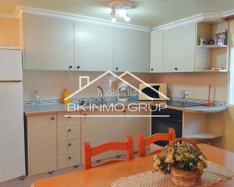 Foto dac79dc8-49cd-4c45-883c-be0ad7a4da26. Xalet amb xemeneia aparcament piscina a La Volta Peñíscola