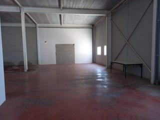 Location Bâtiment à usage industriel à Pedanías Este. Se alquila nave