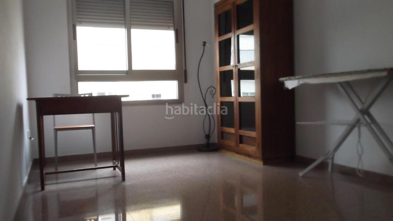 Foto 96335854-dc9a-4ca1-8e0c-90b734d6fb7a. Location appartement dans El Travaló - Martínez Valero Elche / Elx